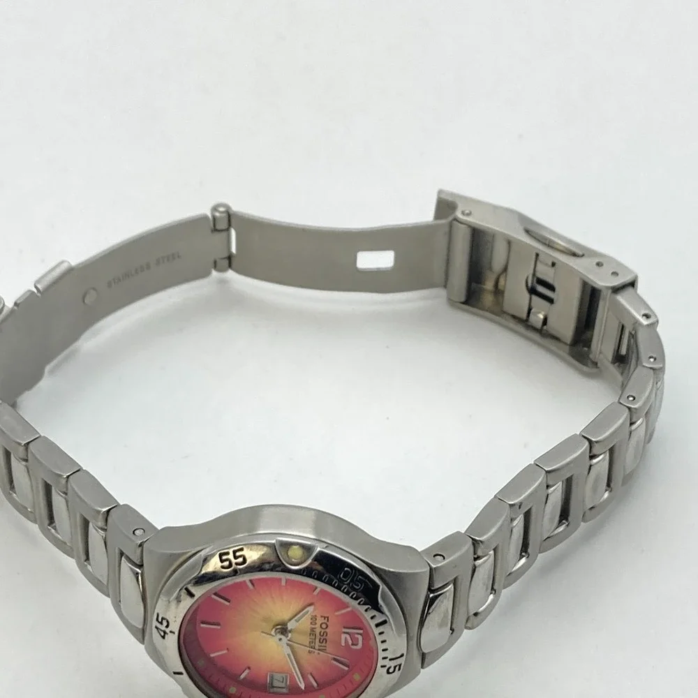 Fossil Women's Watch 28mm Silver Tone Red Yellow Ombre Date New Battery SMALL 6